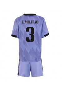 Fotbalové Dres Real Madrid Eder Militao #3 Dětské Venkovní Oblečení 2022-23 Krátký Rukáv (+ trenýrky)